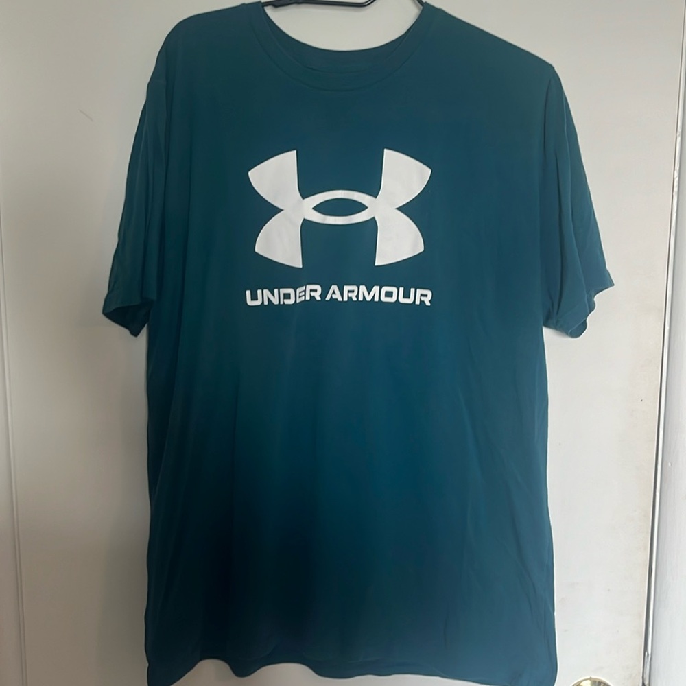 Under Armour Tee